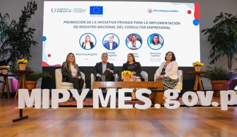 El Centro SBDC San Lorenzo marcó presencia en el Foro Nacional Mipymes 2024