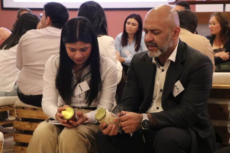 Más de 80 emprendedores participaron de una jornada de networking organizada por el Club Mipymes de la UIP