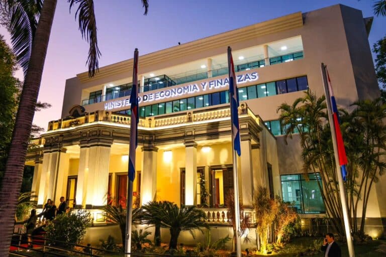 Abren concurso público para integrar la terna del primer Superintendente de Jubilaciones y Pensiones