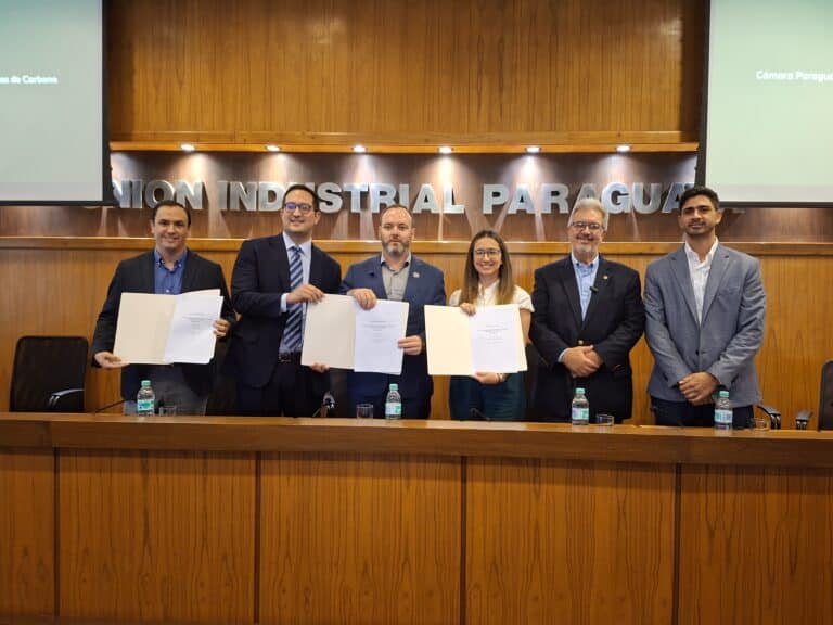 Paraguay da un paso hacia el mercado global de carbono con la creación de CAPADECO